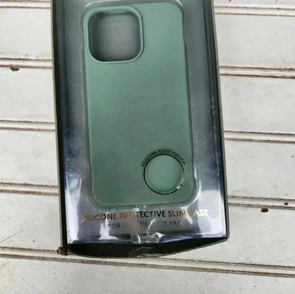 IPhone 13/13 Pro Delilah Case Damaged Box - Picture 2 of 10